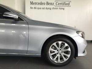 Bán MERCEDES E200 BẠC...MỚI 100% chính hãng