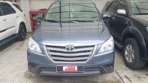 Bán xe Innova số sàn đới 2015 trả góp