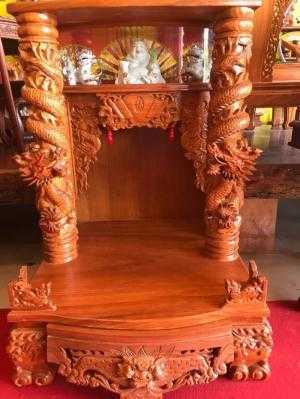 Bàn thờ ông địa VIP tại Sơn Đông