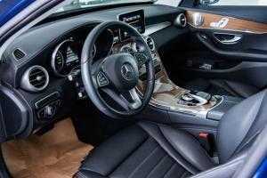 C 250 Chưa Lăn Bánh