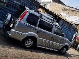 Cần bán xe Mitsubishi Jolie 2002 máy xăng số sàn