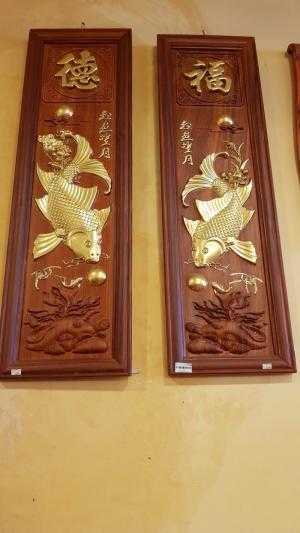 Tranh Cá Chép Thếp Vàng Gỗ Hương Cao Cấp