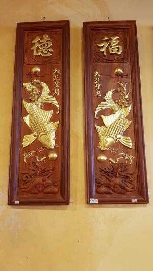 Tranh Cá Chép Thếp Vàng Gỗ Hương Cao Cấp