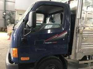 Xe tải Hyundai HD650 6.5 tấn, thùng full inox, bửng nâng