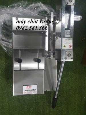 Máy cắt xương lợn