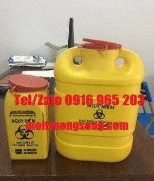 hộp đựng vật sắc nhọn y tế 1.5 lít và 6.8 lít