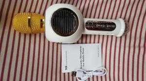 Micro Karaoke M8 (MàuTrắng),âm thay hay, có đèn LED sân khấu nhấp nháy