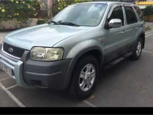 Ford Escape 2002 nồi đồng cối đá