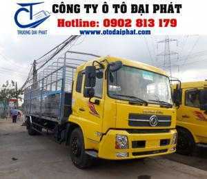 Xe tải dongfeng B170 9.35 tấn có kiểu dáng thiết kế sang trọng, mạnh mẽ. Cabin được thiết kế theo khí động học, lưới tản nhiệt dạng tổ ong giúp làm mát động cơ giúp xe vận hành êm ái, ổn định khi di chuyển.