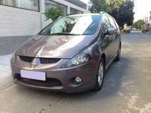 Bán xe Mitsubishi Grandis 2006 số tự động màu tím khoai môn cực đẹp