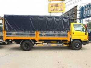 Xe tải Hyundai HD800 thùng mui bạt, tải trọng 8 tấn, trả trước 150 triệu, giao xe ngay- Hotline: 0913553798 (24/24)