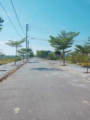 Chính chủ cần bán lô 2 mặt tiền thuộc KQH Hương An, diện tích 157,5m2, giá chỉ 4,6tr/m2