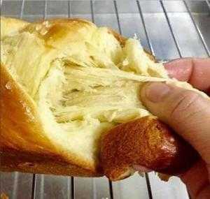 Bánh mì Hoa cúc Pháp