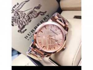 Burberry cặp nam nữ