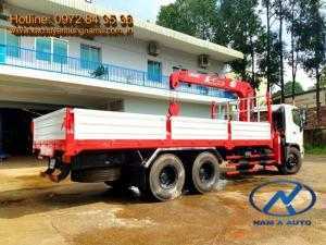 Xe Tải Hino FL8JTSL lắp cẩu Unic URV550