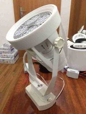 Đèn sport light 30w