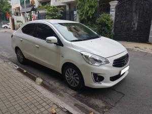 bán xe Mitsubishi Attrage 2016 số sàn màu trắng cực đẹp