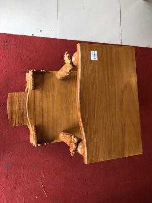 Bàn thờ ông địa ngang 50cm mái bằng