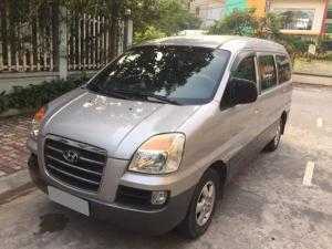 Cần bán Hyundai Starex 2004 dk 2008