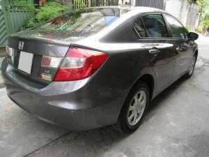 Mình cần bán Honda Civic 1.8 xám hồng 2014 tự động xe đẹp không chỗ nói.
