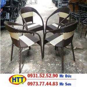 Bàn ghế cafe nhựa giả mây Hoàng Trung Tín-77