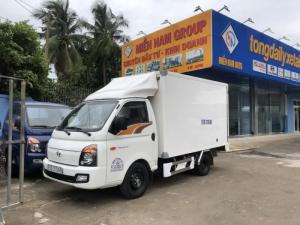Xe tải 1,5 tấn thùng kín