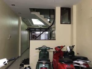 Bán nhà phân lô Cầu Giấy, 50m2 mt 3.6m 4 tầng