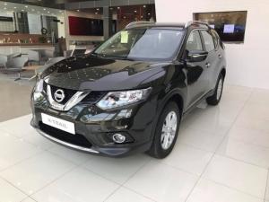 Nissan X trail 2.5 SV Premium L 2018 ( 2 cầu số tự động, Màu xanh oilu)