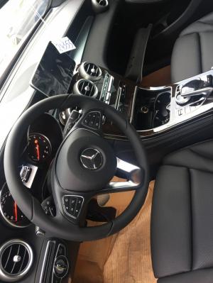 Sở Hữu Ngay Suv Mercedes Glc200. Nhanh Tay Kick Chuột