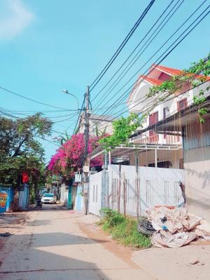 Bán lô đất đẹp kiệt oto Dương Văn An, 1,85 tỷ.
