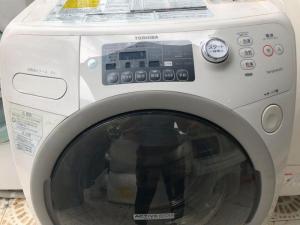 Máy giặt Toshiba TW-G510 giặt 9kg/6kg, 2011 màu kem