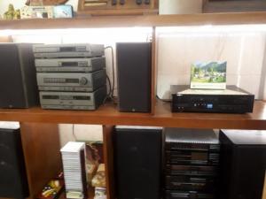 Đầu cd sony x556es huyền thoại likenew