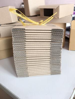 Thùng carton 15*12*10cm 50 cái