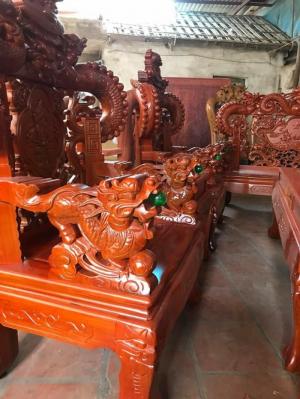 Bộ Rồng Khuỳnh Bát Mã Tay 12 ( Gỗ Cẩm Vàng )