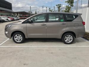 Toyota Innova E 2018 số sàn HCM | Gọi đến 0939 725 968 để biết giá hiện tại cùng các chương trình hỗ trợ mua xe Innova từ Đại lý Toyota 100% vốn Nhật - Toyota An Thành Fukushima