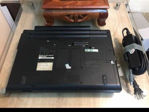 Lenovo thinkpad T420 - i5 2520M