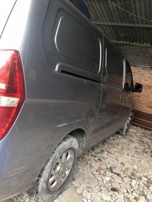 Bán Hyundai Starex CVX đông lạnh