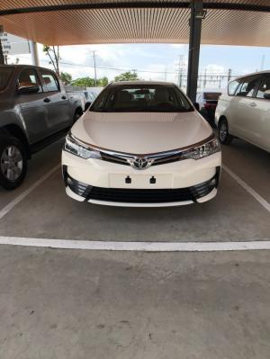 Toyota Corolla Altis 2018 ưu đãi HCM, mua xe trả góp, lãi suất thấp, hỗ trợ làm thủ tục mua xe, tất cả các chương trình được tư vấn và giải đáp khi bạn liên hệ đến 0939 72 59 68