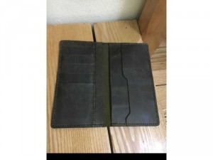 Ví nữ da thật dày khâu tay còn rất đẹp, màu nâu, kích thước 10x17,5 cm,
