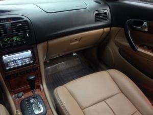 Bán xe Daewoo Magnus đời 2008 số tự động màu đen, bản full chạy cực bốc