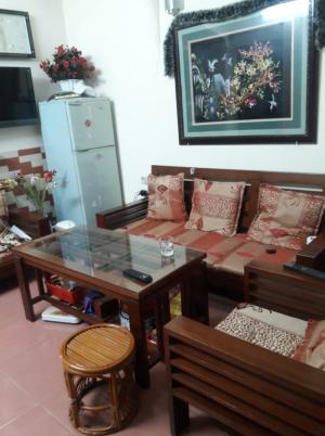 Cần bán căn hộ tập thể, ngõ 120 Hoàng Quốc Việt, Cầu Giấy, 55m2, 2 phòng ngủ, tầng 3, giá hợp lý