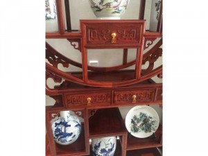 Kệ bầy đồ