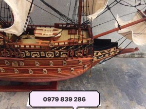 Thuyền cổ đại gỗ hương
