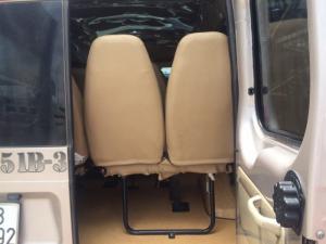 Bán Ford Transit sx 2k16 ghi vàng