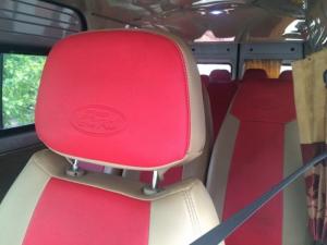 Bán Ford Transit sx 2k16 ghi vàng