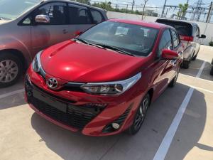 Yaris 1.5G màu đỏ giao ngay
