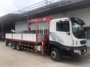 Khuyến mãi mua xe tải Fuso 3 chân, trả trước 200 triệu, giao xe ngay - Hotline: 0913553798 (Ms Thi 24/24)