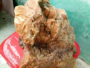 Đá trang trí sọc vàng hồng