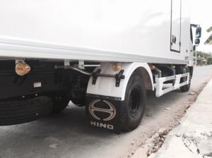 Khuyến mãi mua xe tải Hino 6.4 tấn thùng bảo ôn, trả trước 200 triệu, giao xe ngay - Gọi 0913553798 (Mr Thi 24/24)