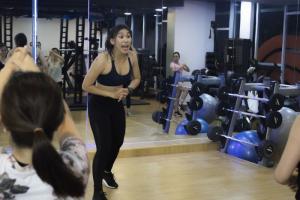 TẬP NHẢY ZUMBA GIẢM CÂN, SĂN CHẮC CƠ THỂ TẠI GYMASTER-FITNESS & YOGA CENTER